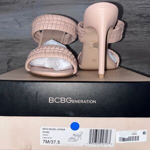 BCBGeneration Womens Jendi Woven Faux Leather Heel Sandals Beige